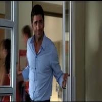 STAGE TUBE: John Stamos on GLEE - First Look!